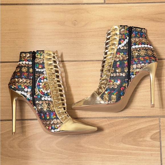 Full On Glam Gold Multicolored Sequined Stiletto Booties - Faux Lace Up - Sz 7 - Picture 15 of 16